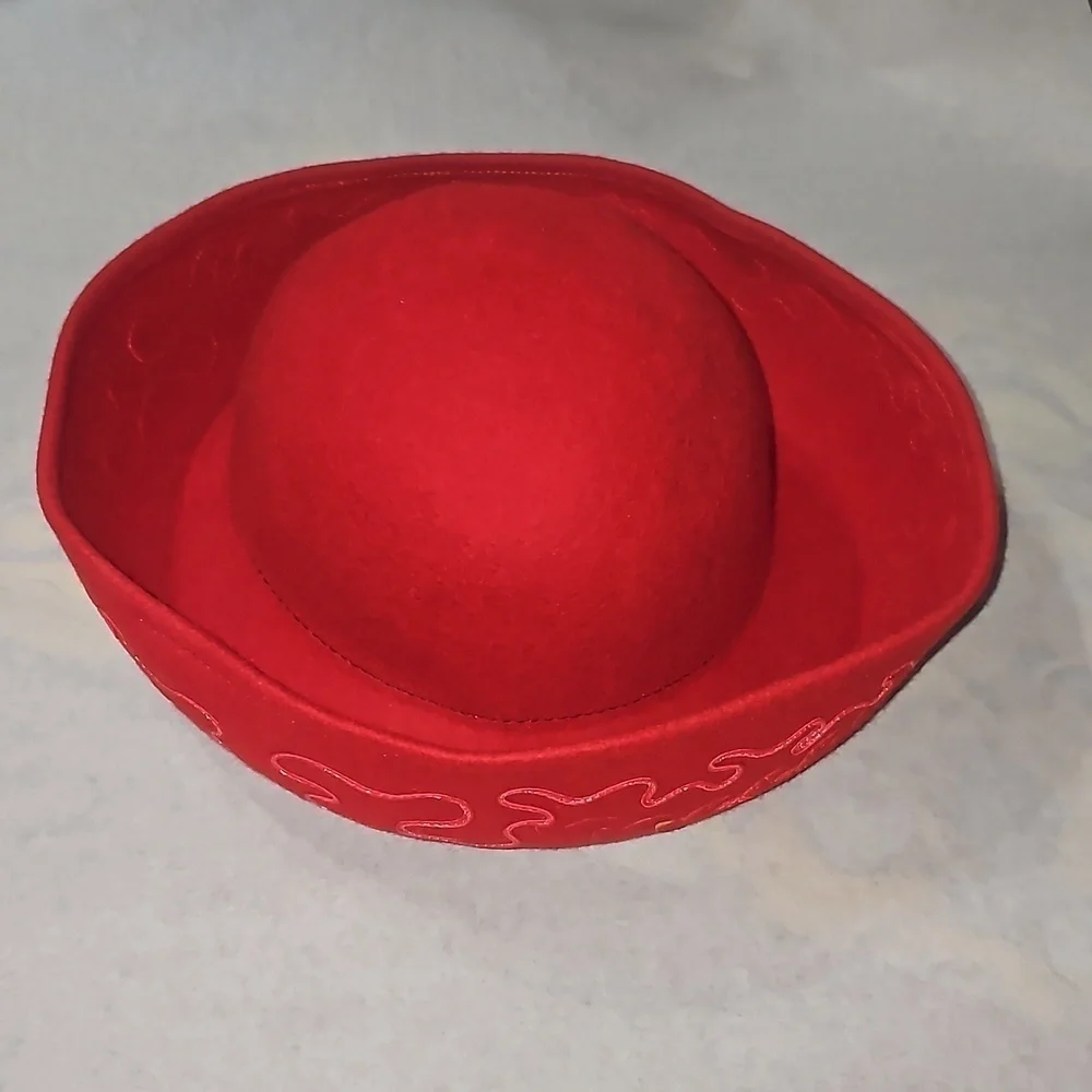 Deborah of New York 100% Wool Kentucky Derby or Church Hat